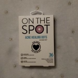 On The Spot Acne Healing Dots